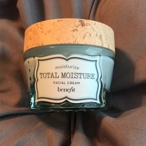 benefit total moisture facial cream